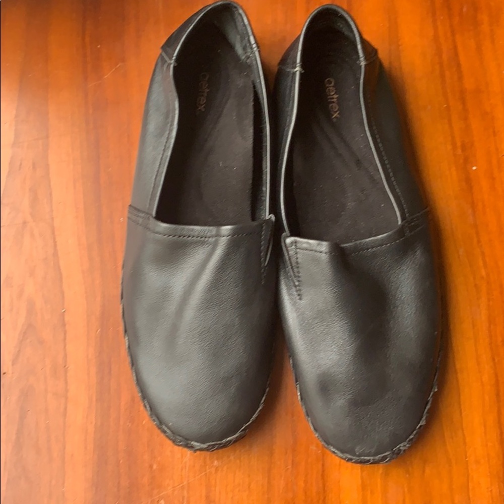 Aetrex flat loafers